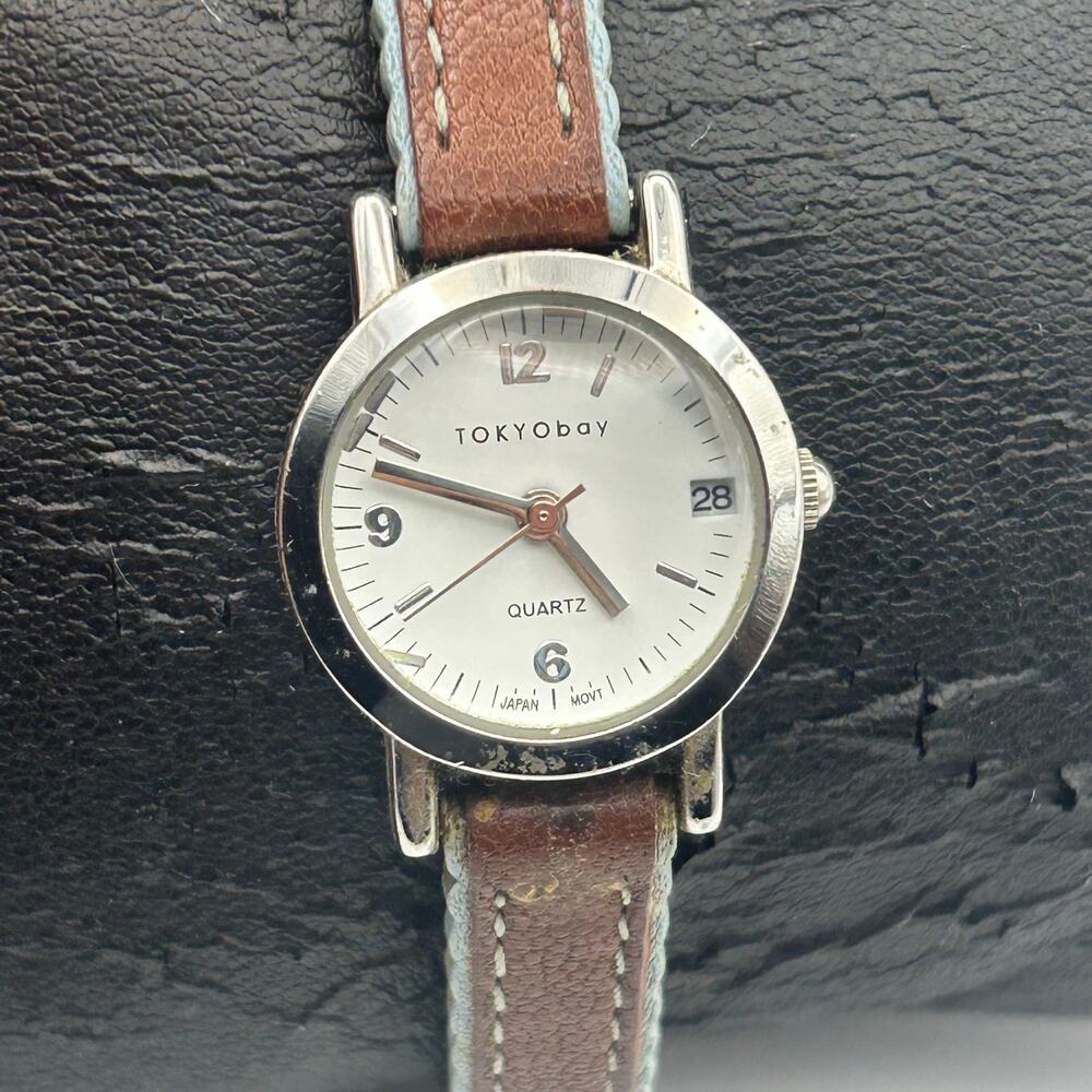 Tokyo Bay Silver-tone Brown Leather Women’s Quartz Watch Working New Battery